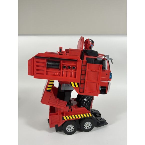 Transformers Firetruck Lights/Sounds Inferno Hot Spot Pyra Magna Optimus Prime - Picture 2 of 11